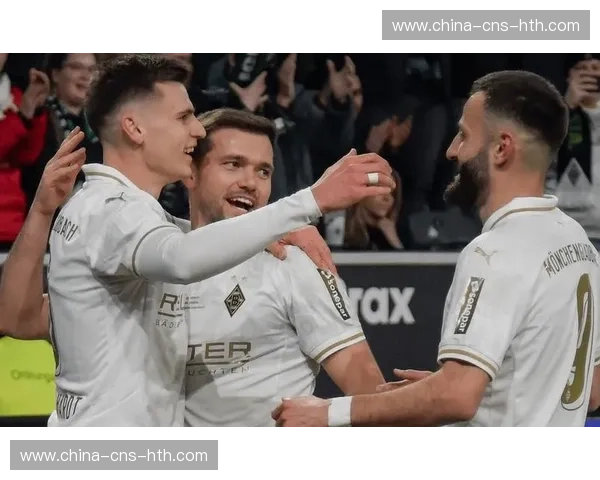 拜仁多特分差缩至3分，德甲争冠悬念再起