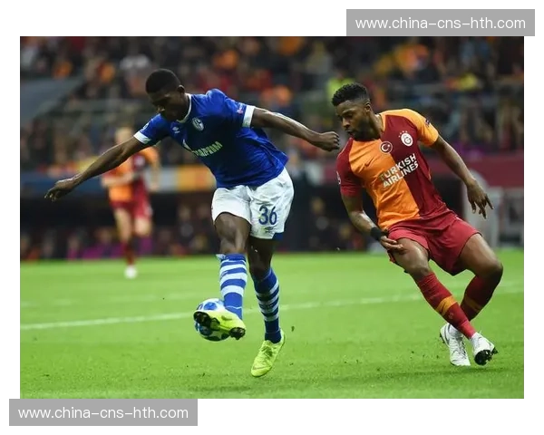 附加赛首回合加拉塔萨雷vs尤文图斯,土耳其主场氛围火热 附加赛首回合加拉塔萨雷vs尤文图斯,土耳其主场氛围火热