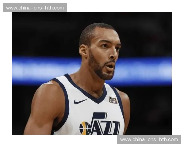 防守体系演变:从传统内线护框到无限换防,各队适应小球时代挑战 防守体系演变:从传统内线护框到无限换防,各队适应小球时代挑战